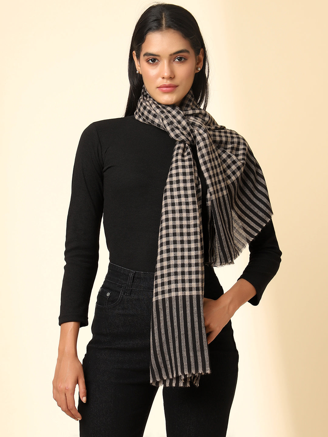 Women Pure Wool Woven Checks Soft Touch Stole | Black