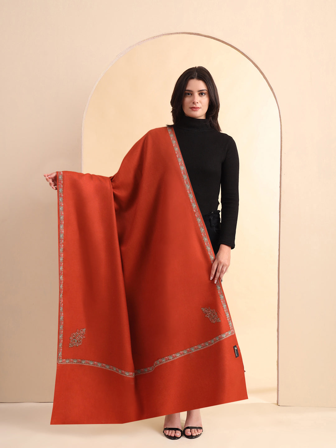 Sozni Embroidered Daur Border Solid Shawl | Rust