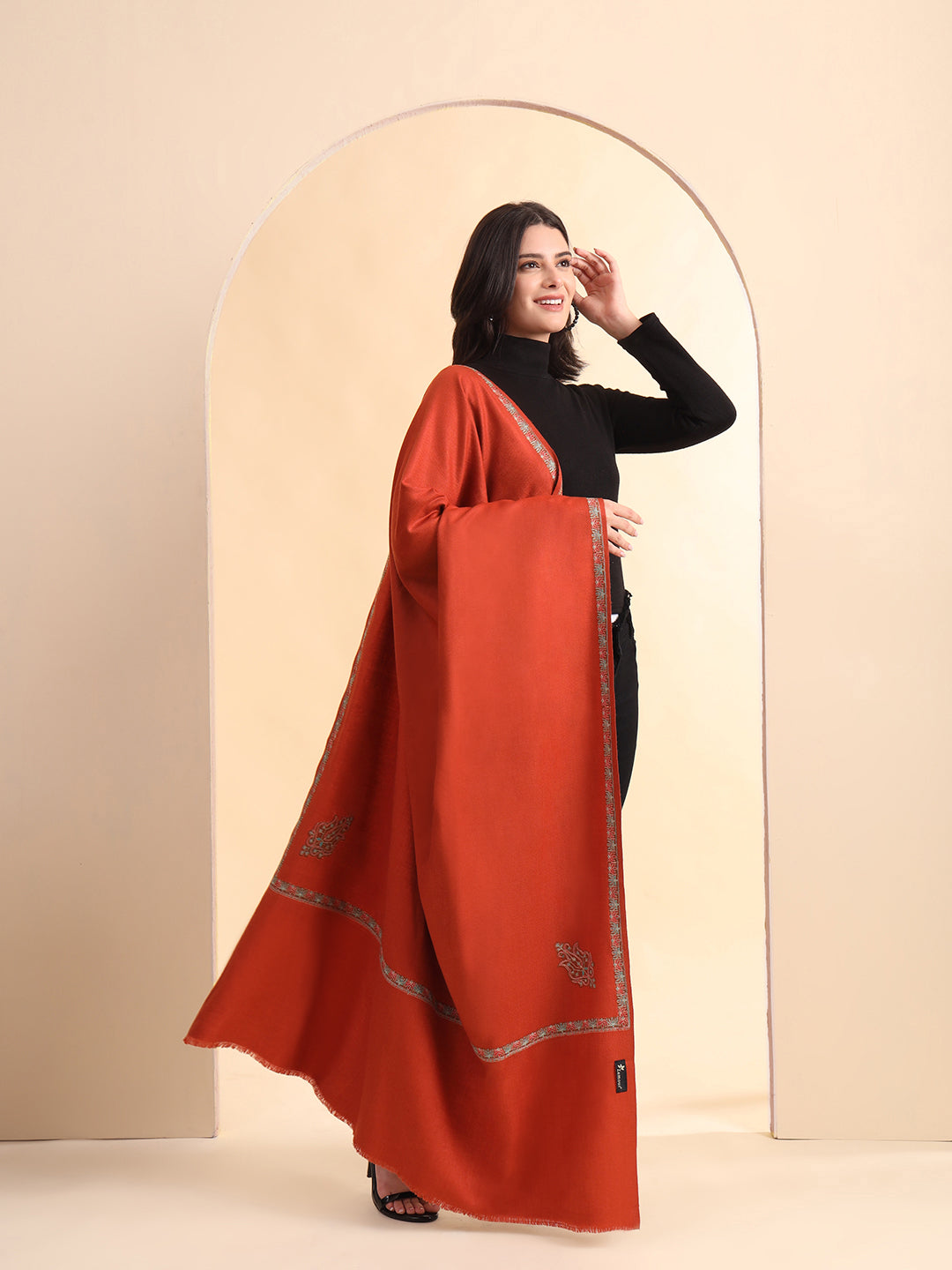 Sozni Embroidered Daur Border Solid Shawl | Rust