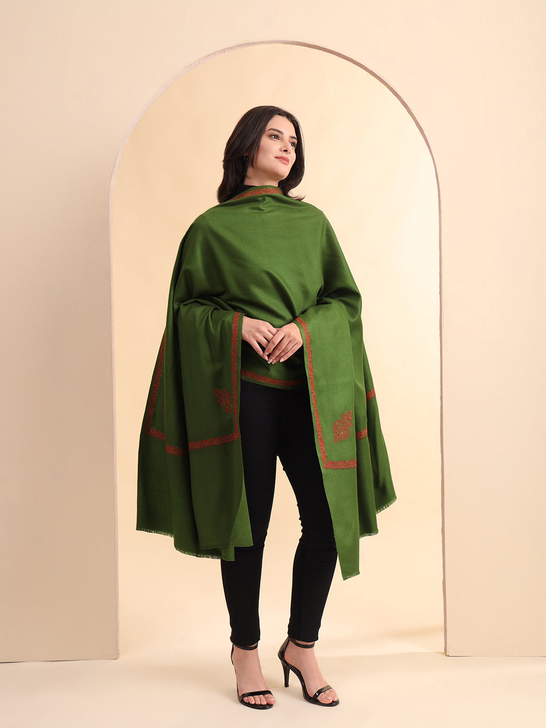 Sozni Embroidered Daur Border Solid Shawl | Olive Green