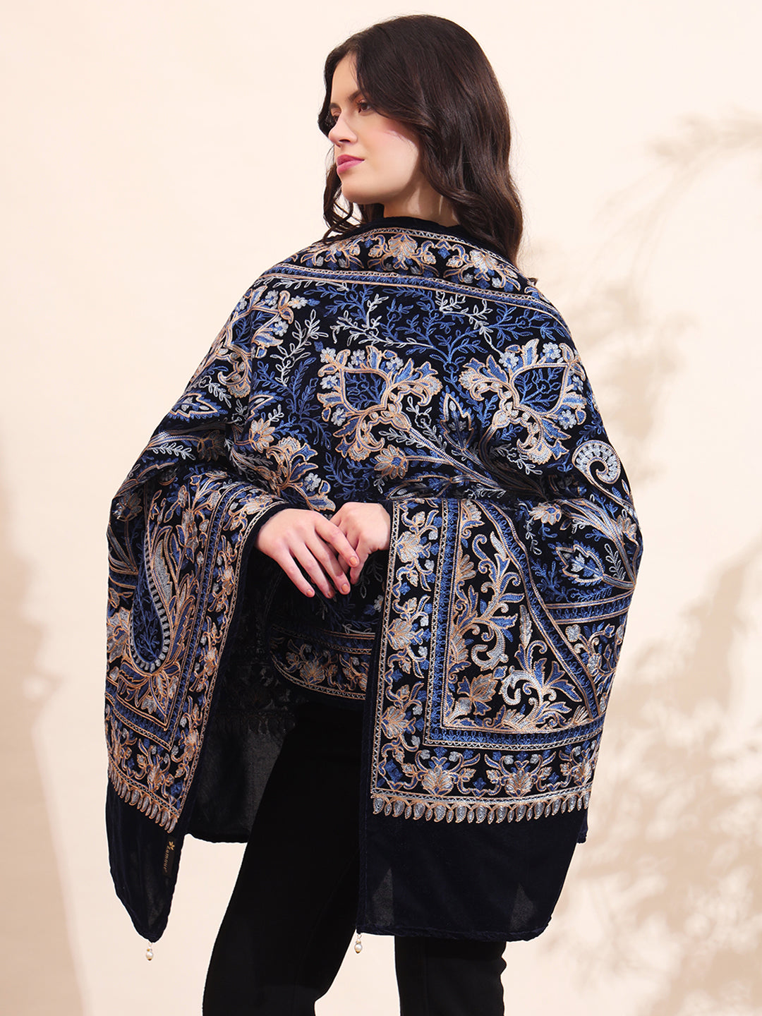 Floral Paisley Velvet Embroidered Stole | Blue