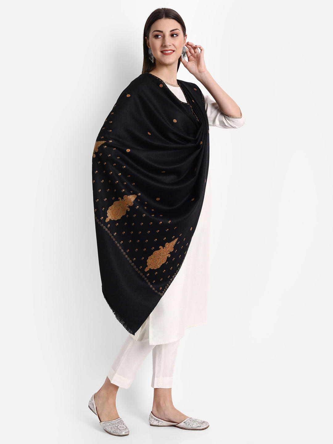 Fine Embroidery Paper Mache Kashmiri Wool Shawl | Black - Zamour